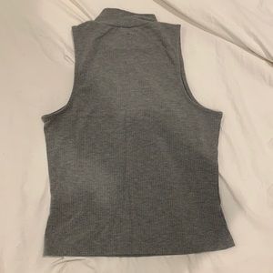 Grey turtle neck tanktop